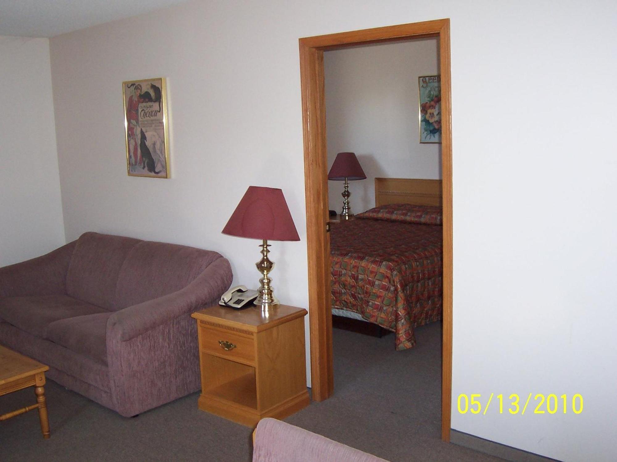 Model A Inn Кранбрук Екстер'єр фото